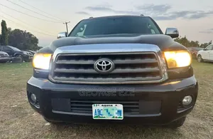Toyota Sequoia 2011 Black