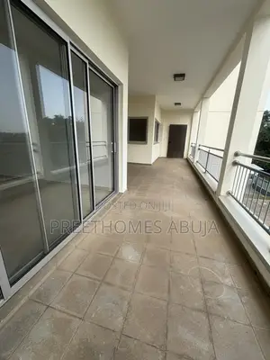 3bdrm Block of Flats in Maitama for rent