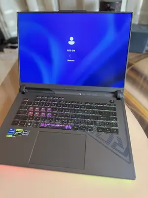 Laptop Asus ROG Strix G16 16GB Intel Core i7 SSD 1T