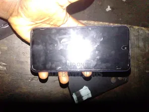 Infinix Hot 30 Play NFC 128 GB Blue