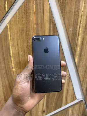 Apple iPhone 7 Plus 128 GB Black