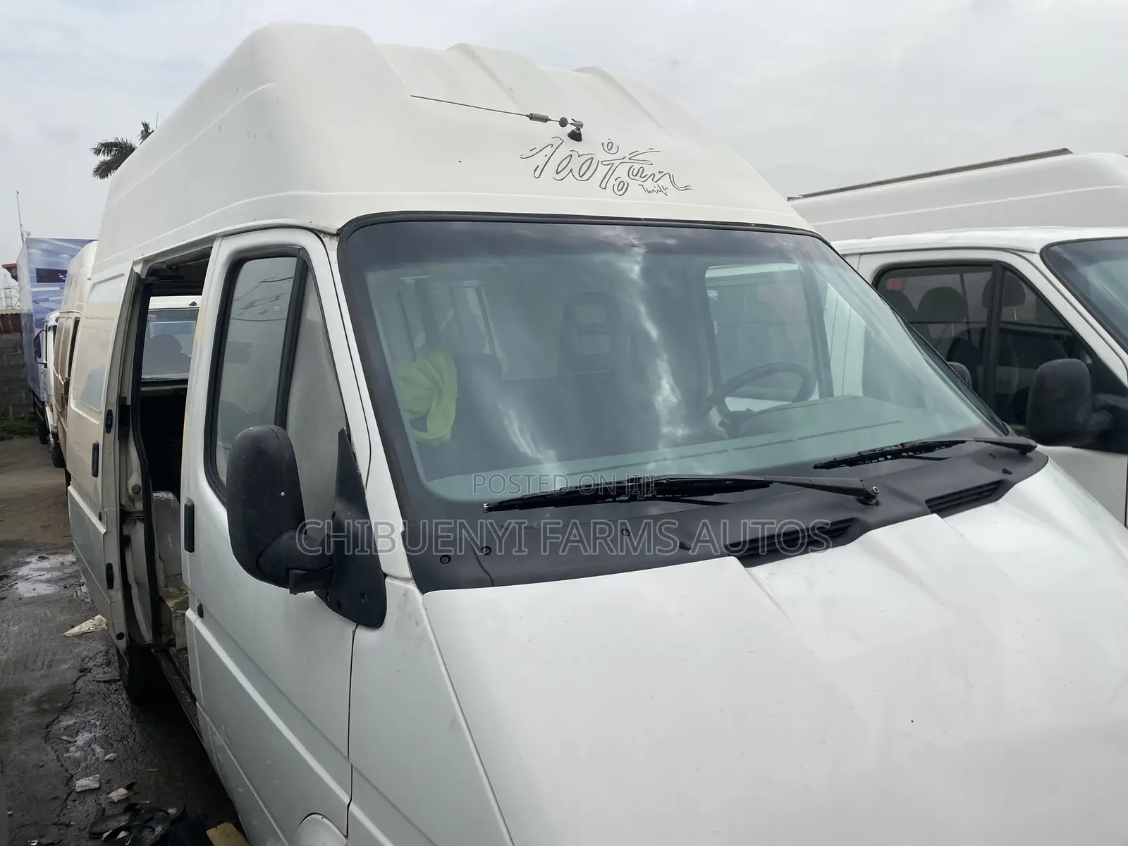 Ford Transit 1998 White