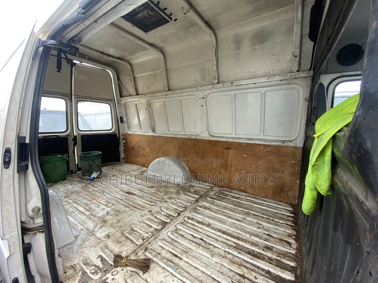 Ford Transit 1998 White