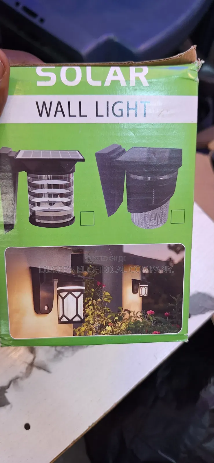 Premium Solar Outdoor Light With Base and Remote Control