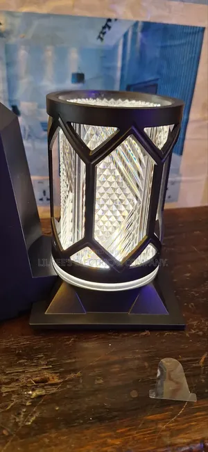 Premium Solar Outdoor Light With Base and Remote Control