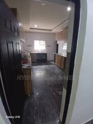 5bdrm Duplex in Army Estate Phase 5 for rent