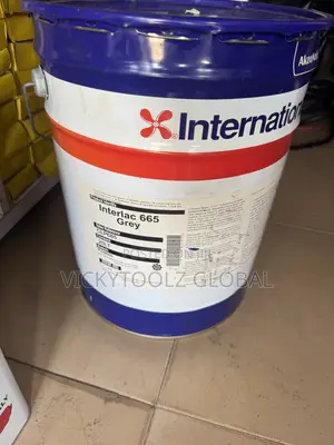 AkzoNobel International Interlac 665 Grey Comp A+B