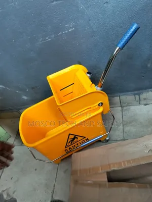 Mop Bucket With Wringer (Kick Bucket)