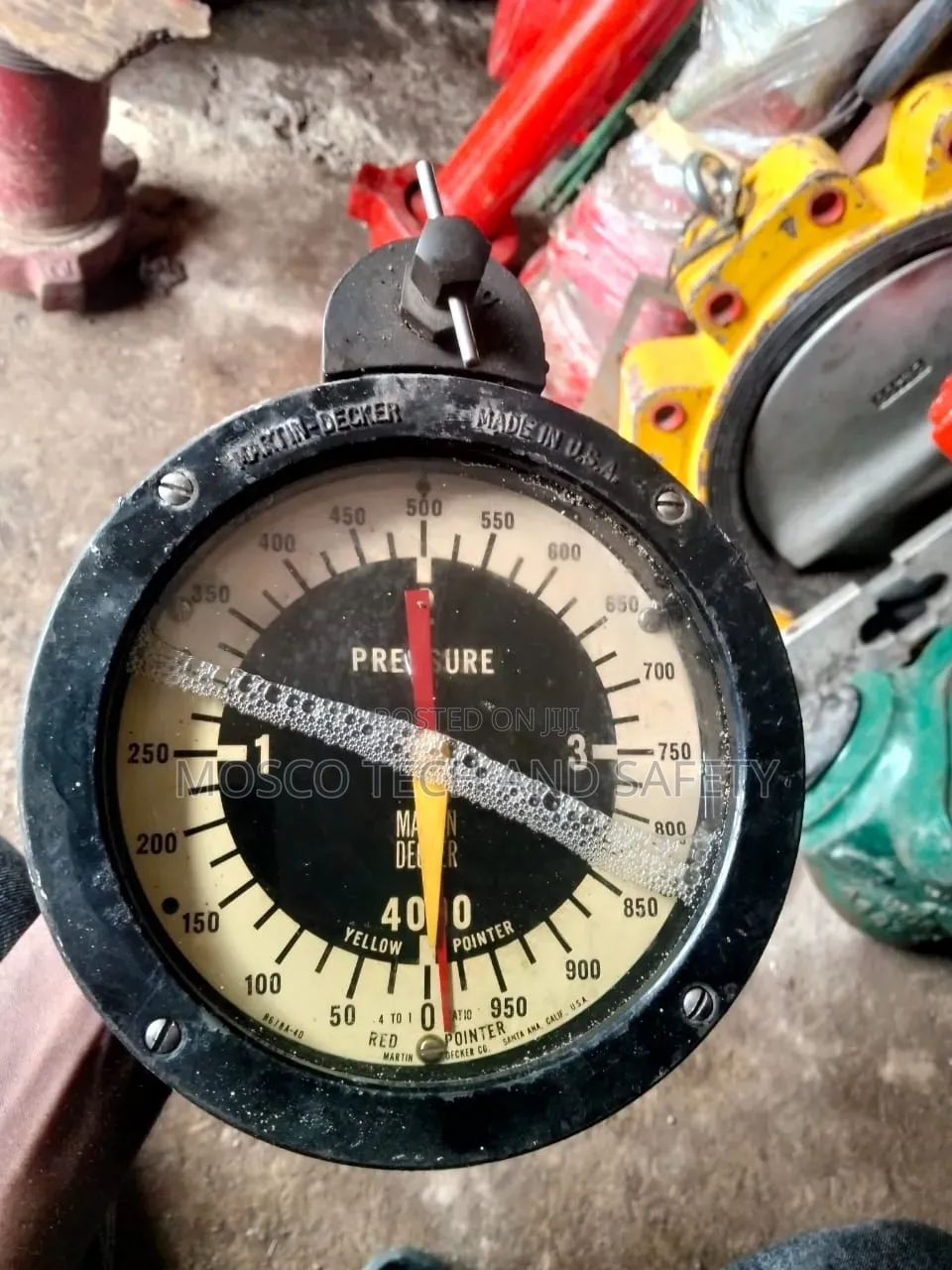 Martin-Decker 4000 Dual Pointer Weight Indicator (Pressure Gauge)