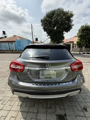 Mercedes-Benz GLA 250 2016 Gray