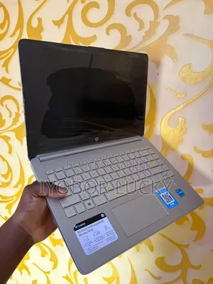 New Laptop HP 14-dq1025cl 8GB Intel Core i3 SSD 256GB