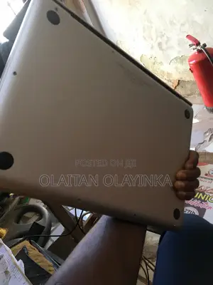 Laptop Apple MacBook 2011 4GB AMD SSD 128GB