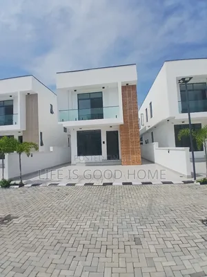 4bdrm Duplex in Spring  Villa, Chevron for sale