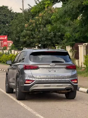 Hyundai Santa Fe 2019 Gray