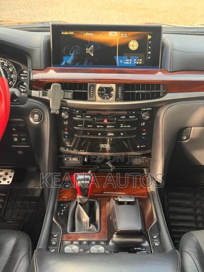 Lexus LX 2019 Black