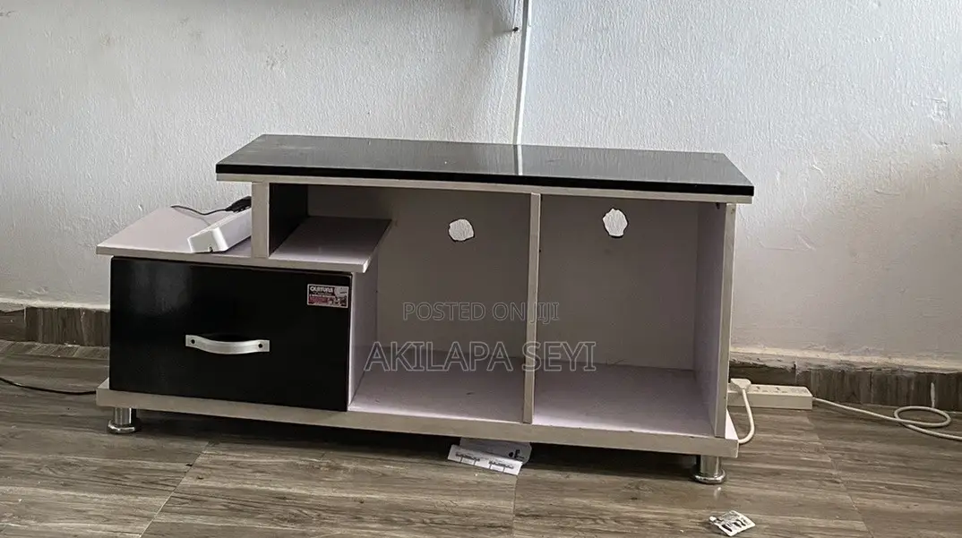 TV Shelf Standing