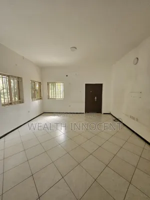 16bdrm Block of Flats in Garki 2 for rent