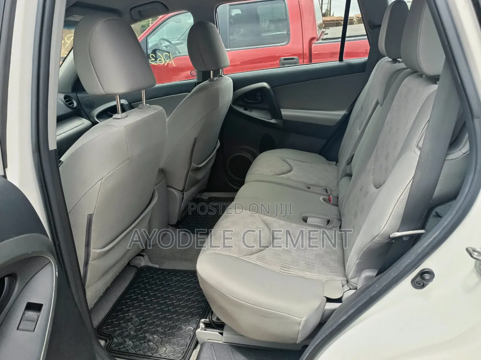 Toyota RAV4 2.5 Limited 2012 White