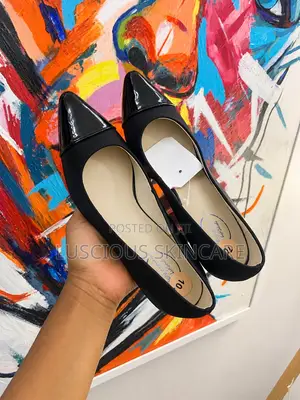 Elegant Black Pointed-Toe Heels