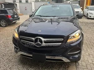 Mercedes-Benz GLE-Class GLE 350 2018 Blue