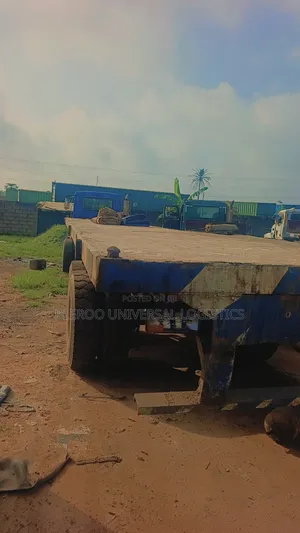 Flatbed Trailer Truck for Hire/Rentals