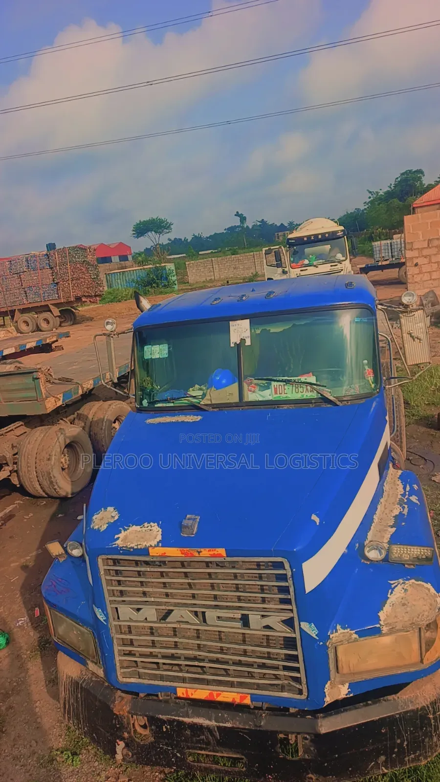 Flatbed Trailer Truck for Hire/Rentals