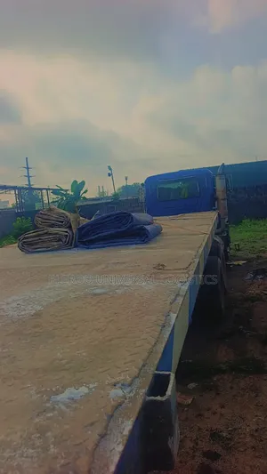 Flatbed Trailer Truck for Hire/Rentals