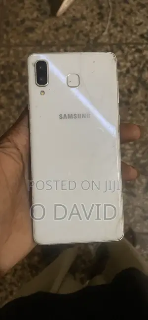 Samsung Galaxy A8 Star 64 GB White
