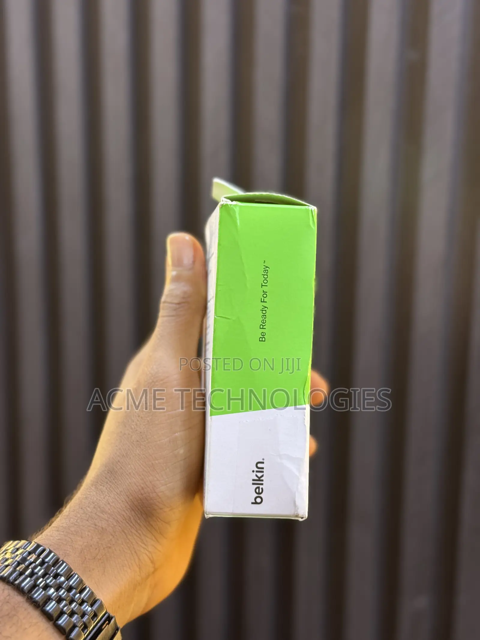 Belkin BoostCharge Magnetic -MagSafe Compatible- Wireless Car Charger