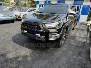 Toyota Hilux Revo Double Cab Petrol 2.7 AWD 2016 Black