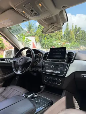 Mercedes-Benz GLE-Class GLE 400 4MATIC 2019 White