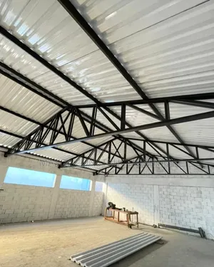 Industrial Steel Building Erection