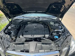 Mercedes-Benz E350 2011 Black