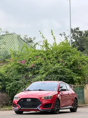 Hyundai Veloster 2021 Maroon
