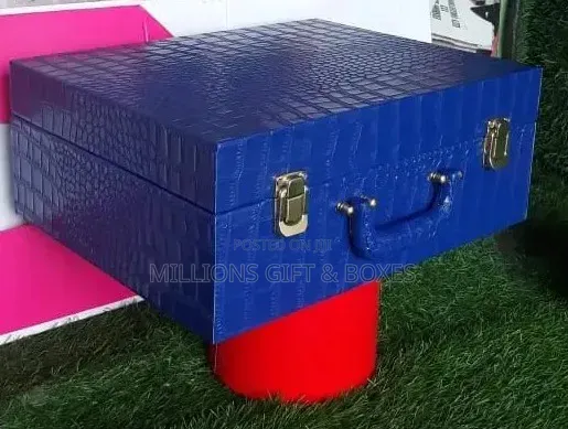Gift Boxes in Any Sizes, Styles,colors.
