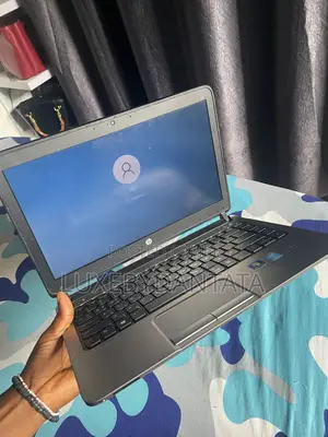 Laptop HP 430 8GB Intel Core i5 HDD 500GB