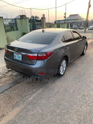 Lexus ES 2014 Gray