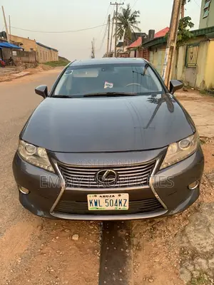 Lexus ES 2014 Gray