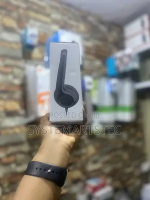 Logitech H390 Headset With Noise Cancellation Microphone