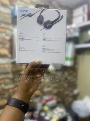 Logitech H390 Headset With Noise Cancellation Microphone