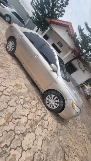 Toyota Camry 2.4 LE 2008 Gold