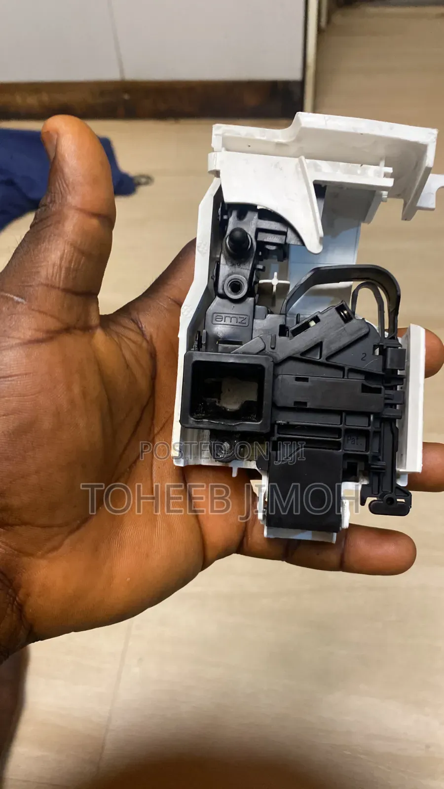 Washing Machine Repairer