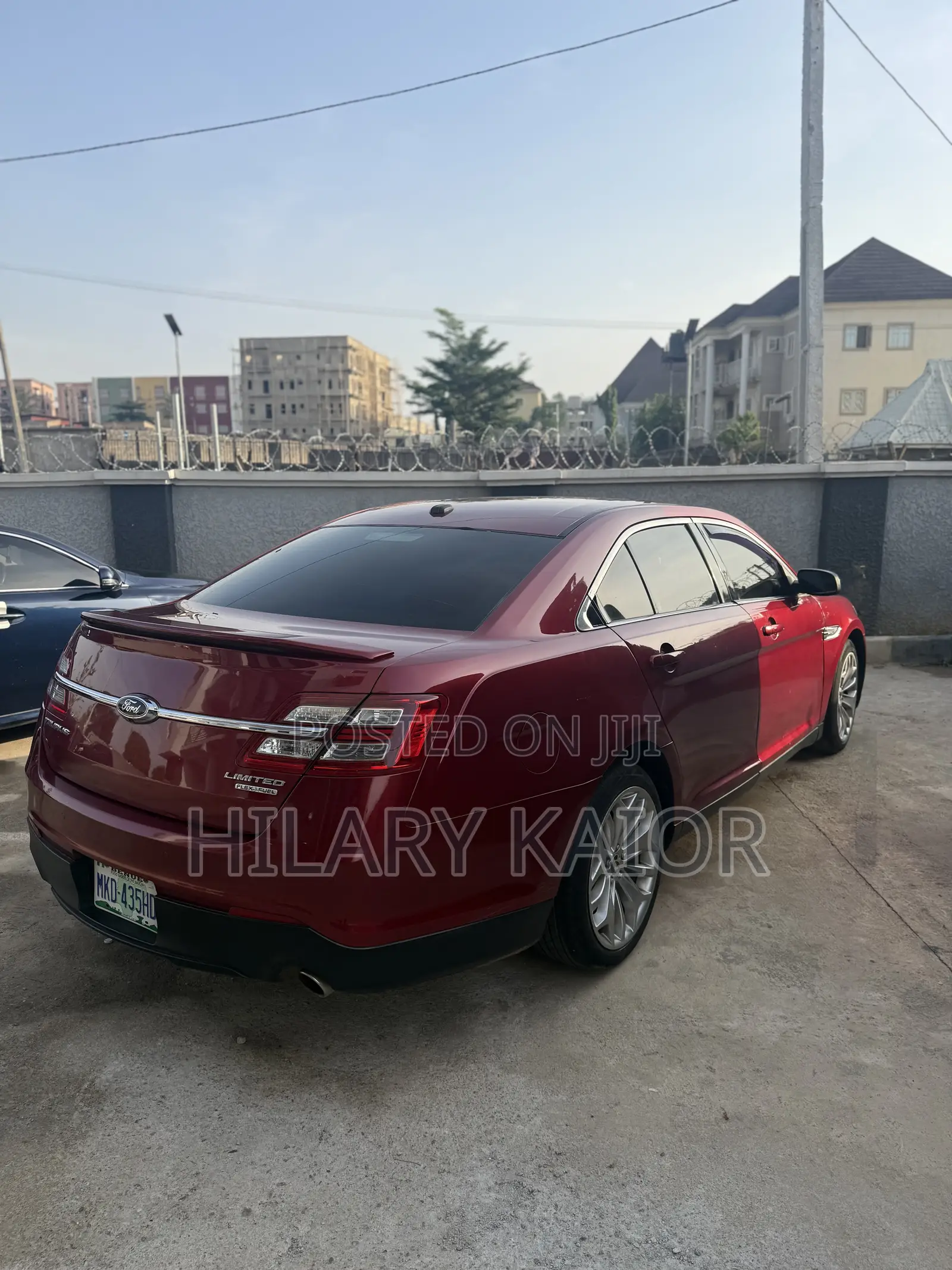 Ford Taurus Limited 2013 Red