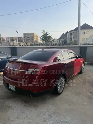 Ford Taurus Limited 2013 Red