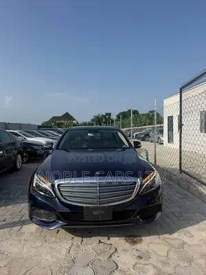 Mercedes-Benz C300 Luxury 4Matic Sedan AWD (2.0L 4cyl 7A) 2016 Blue