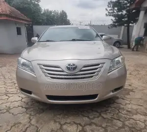 Toyota Camry 2.4 LE 2008 Gold