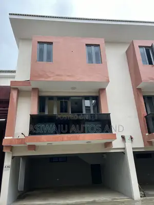 4bdrm Duplex in Akora Estate, Adeniyi Jones for sale