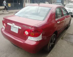 Toyota Corolla 2004 Red