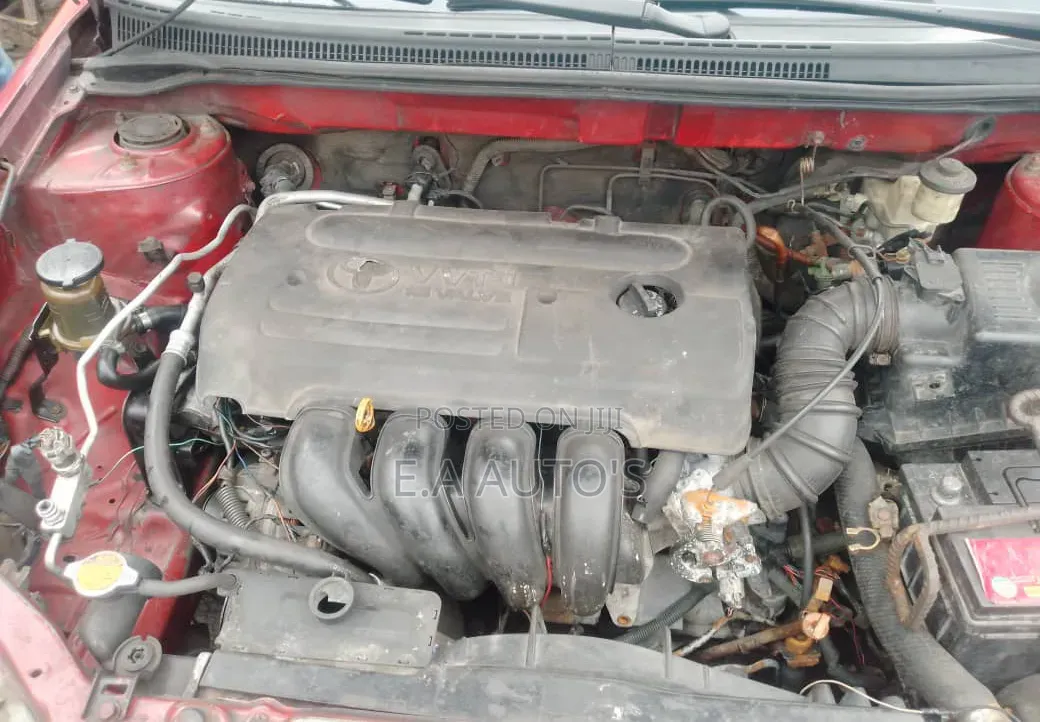 Toyota Corolla 2004 Red