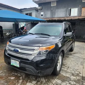 Ford Explorer Base 4dr 4x4 (3.5L 6cyl 6A) 2012 Black